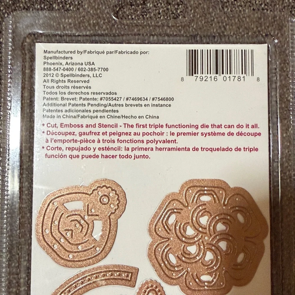 Spellbinders Shapeabilities Puzzle Effect S5-139 NWT